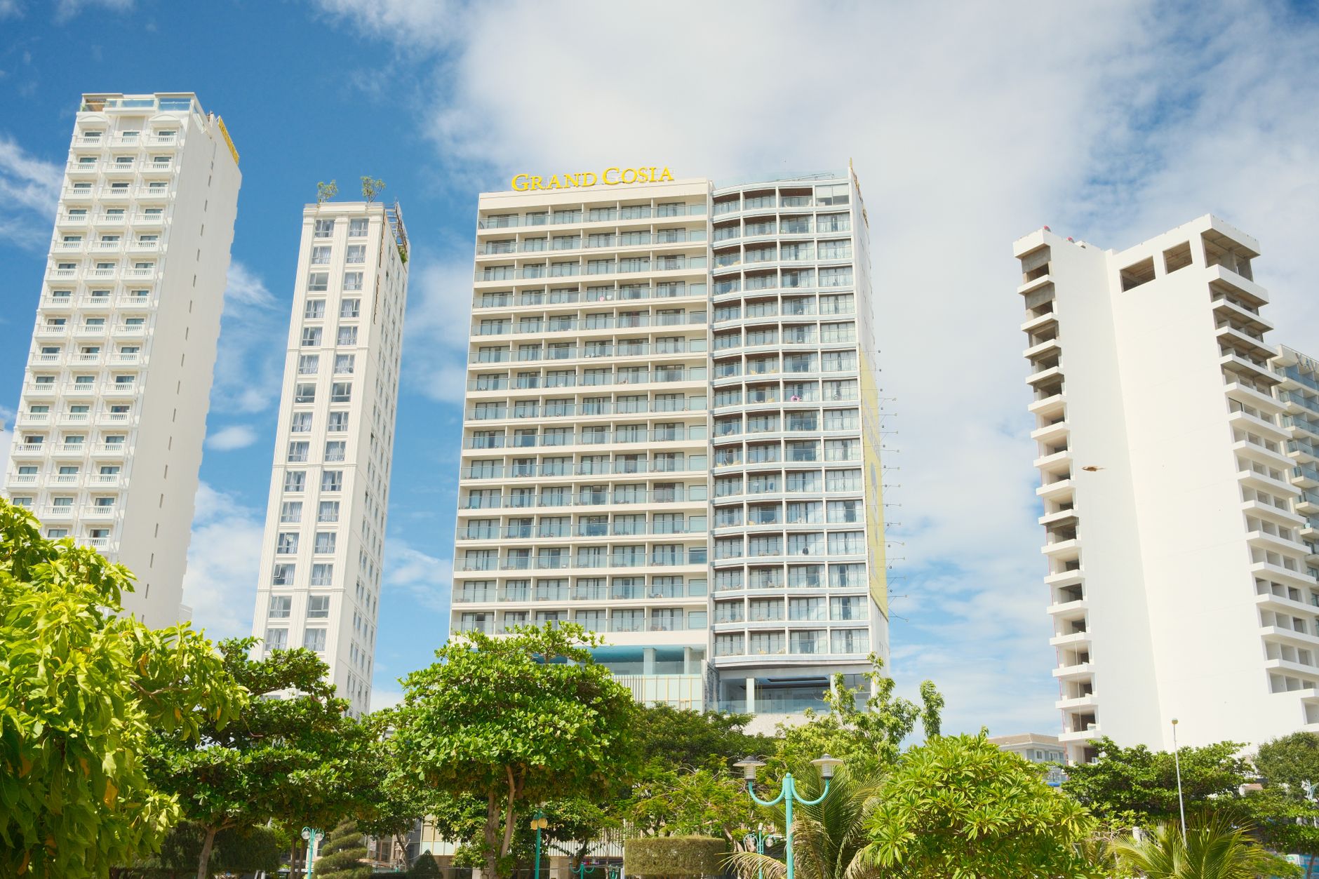 Essential Cyber Liability Insurance for Hotel Guest Data Protection