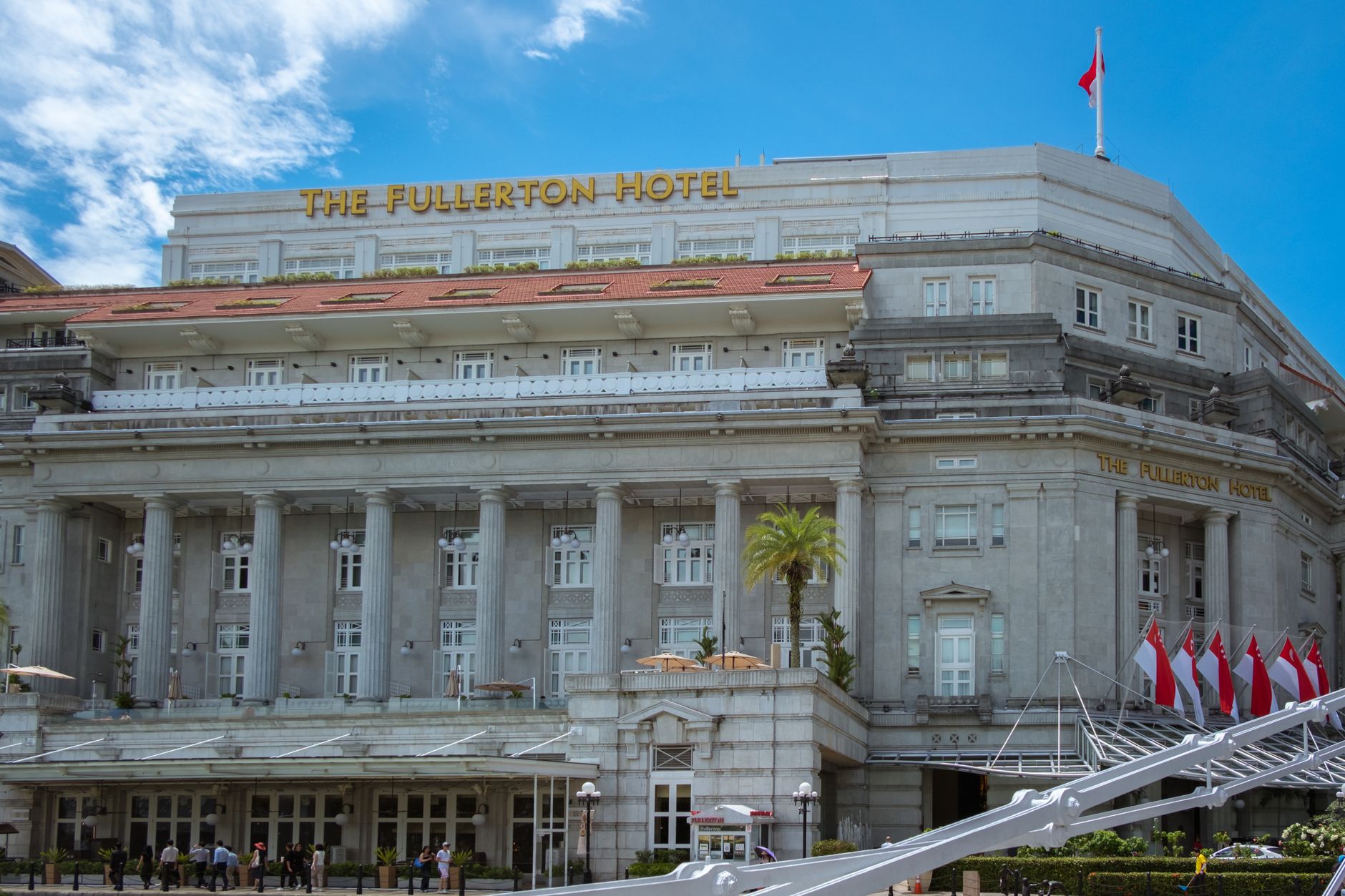 How Much Money Can a Motel or Small Hotel Make?